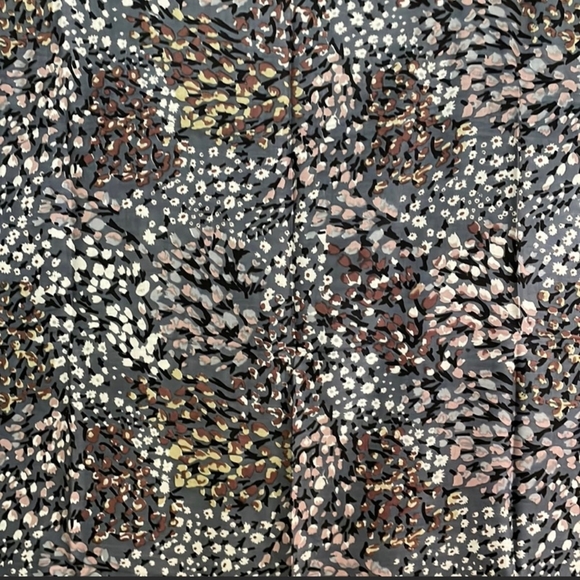 SIR ALISTAIR RAI GREY/PINK/YELLOW FLORAL PRINT SCARF - Picture 3 of 9